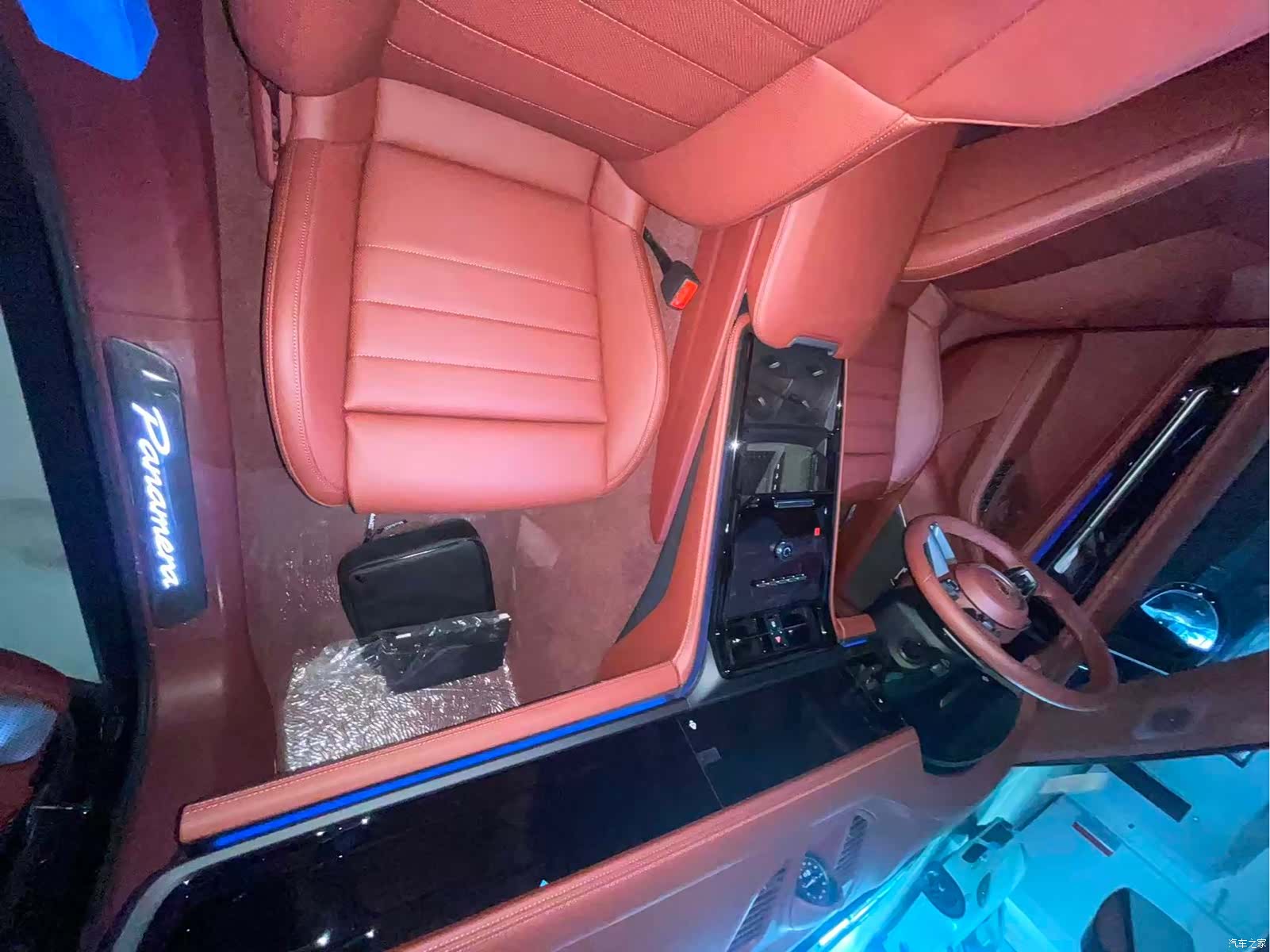 Porsche Panamera, 2026 4