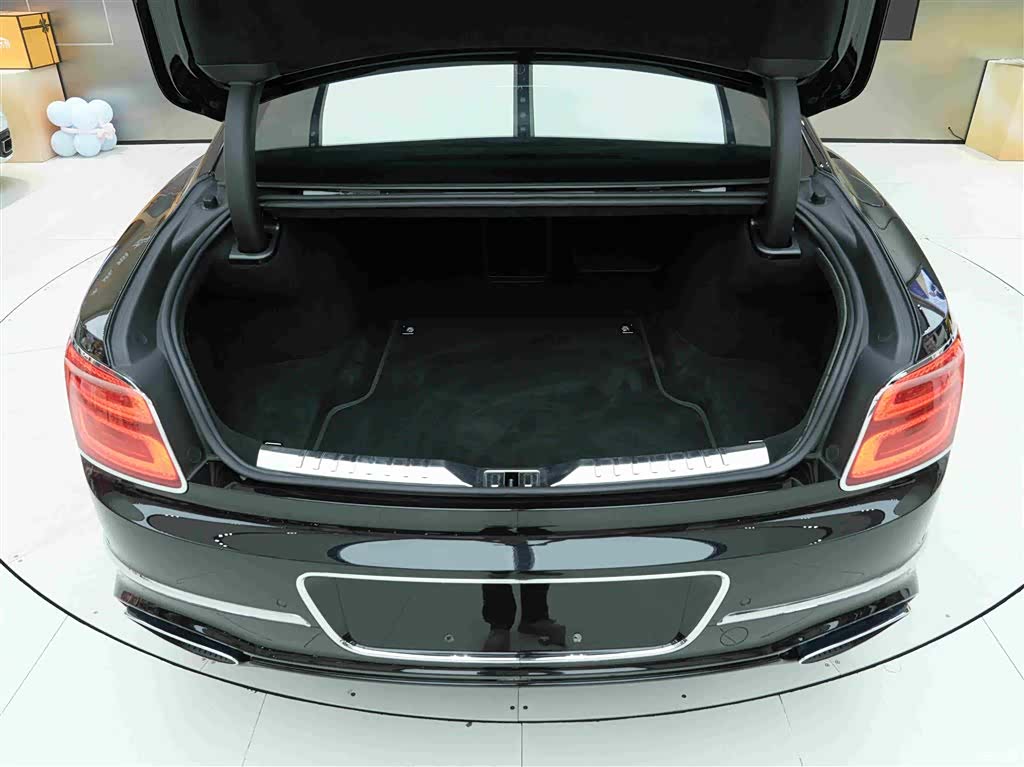 Bentley Flying Spur, 2020 23