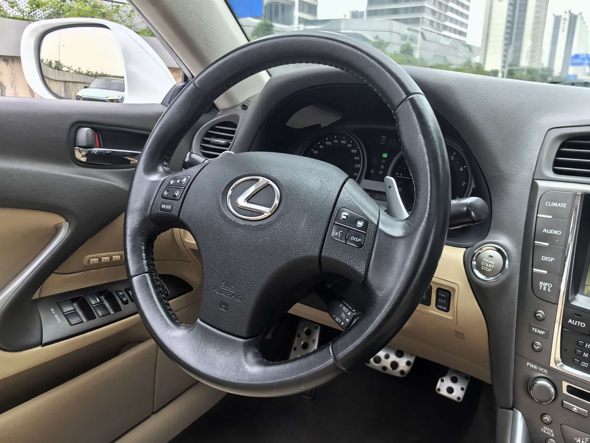 Lexus IS, 2010 25