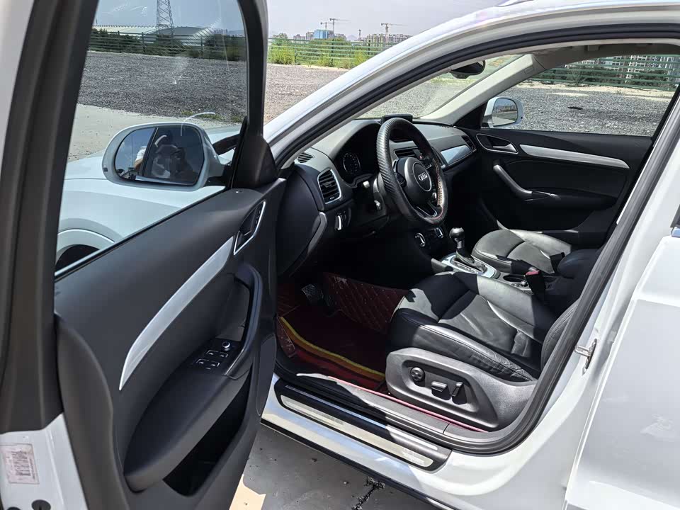 Audi Q3 Audi Q3