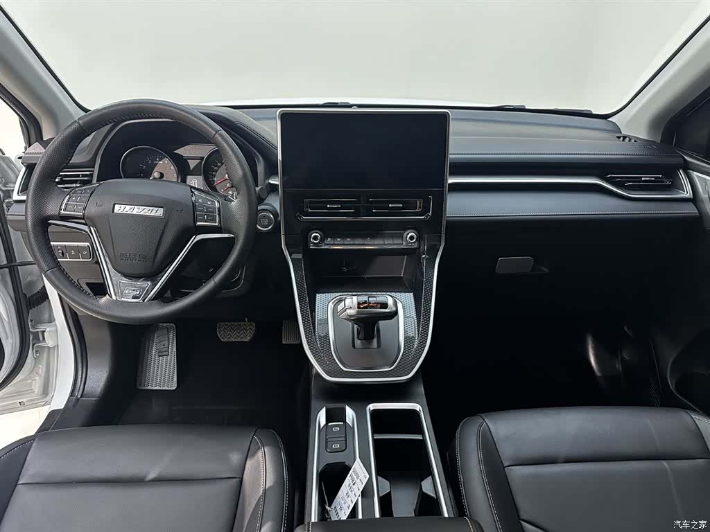 Haval M6, 2022 13