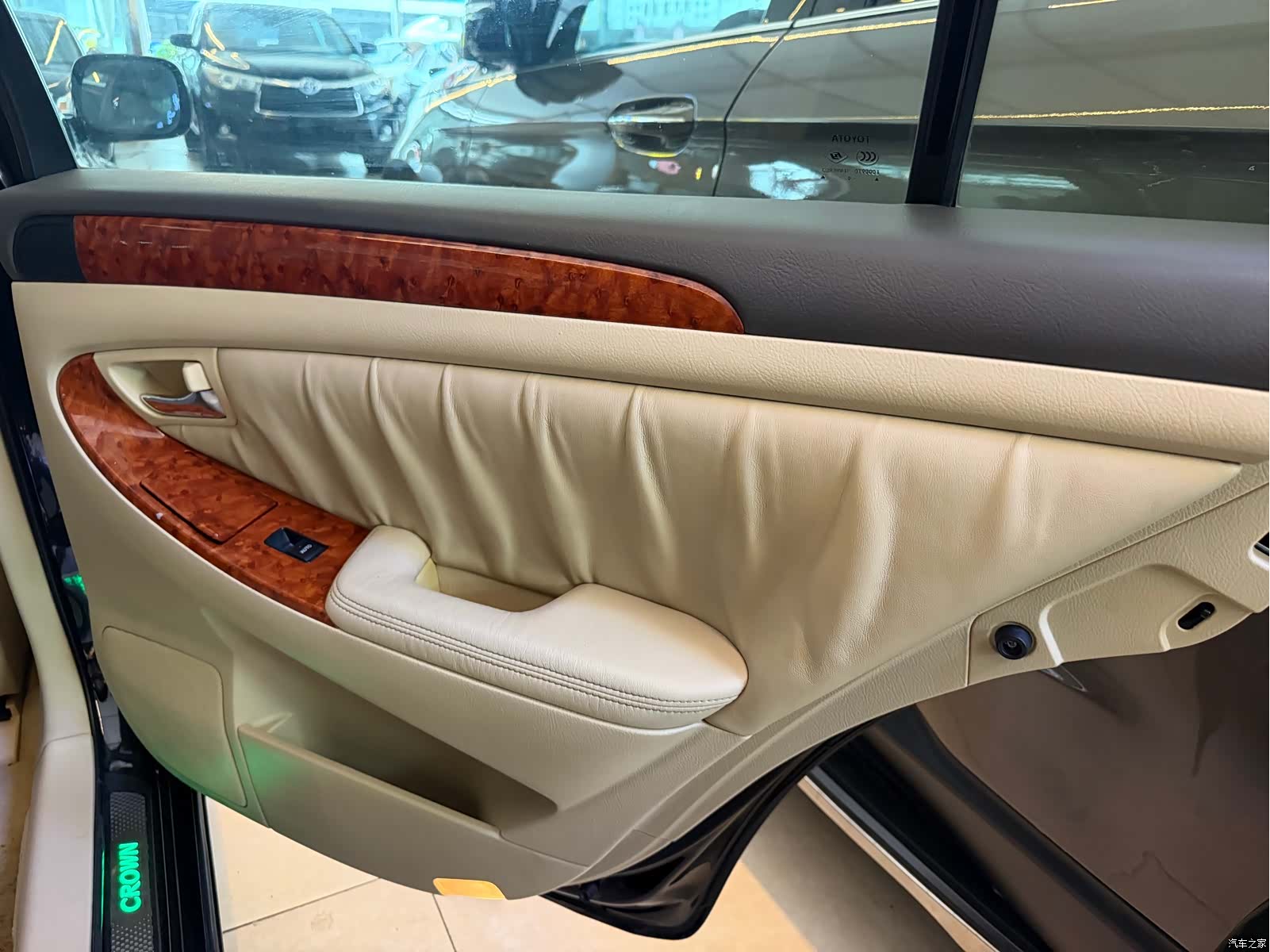 Toyota Crown, 2009 40