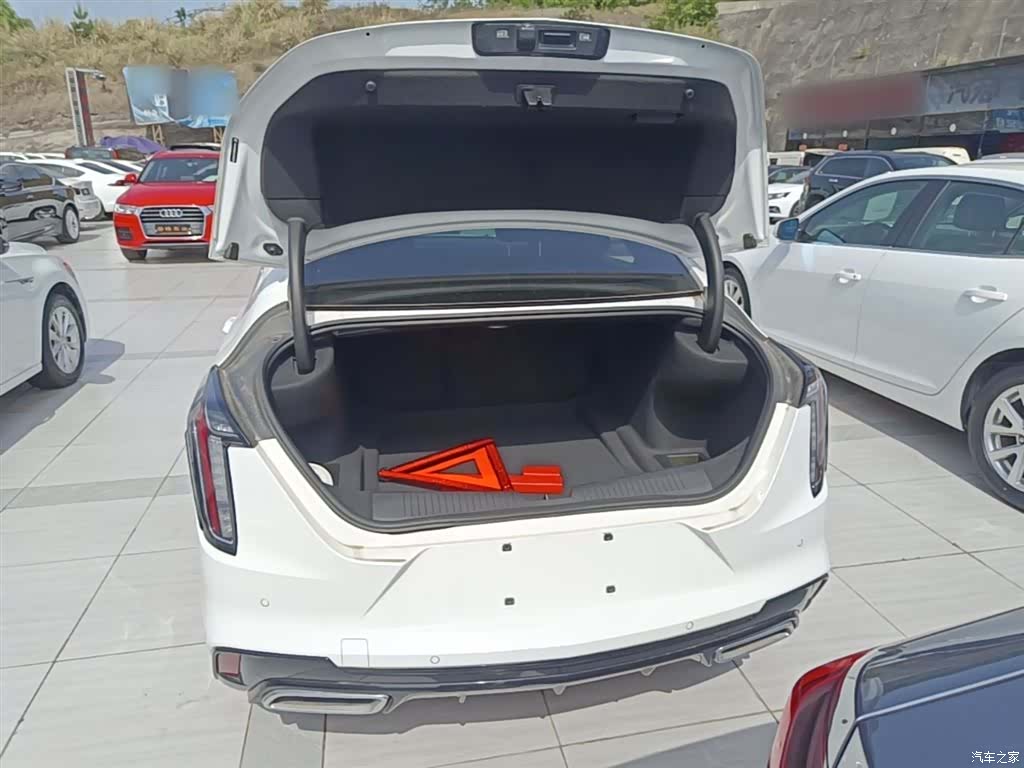 Cadillac CT4, 2021 19