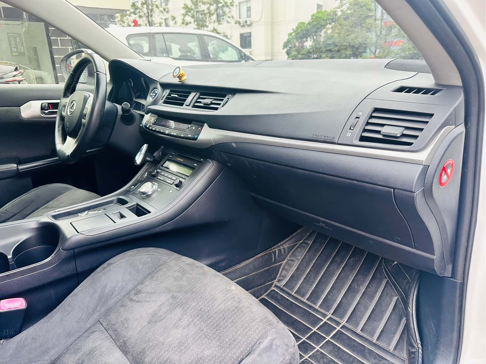 Lexus CT, 2013 19