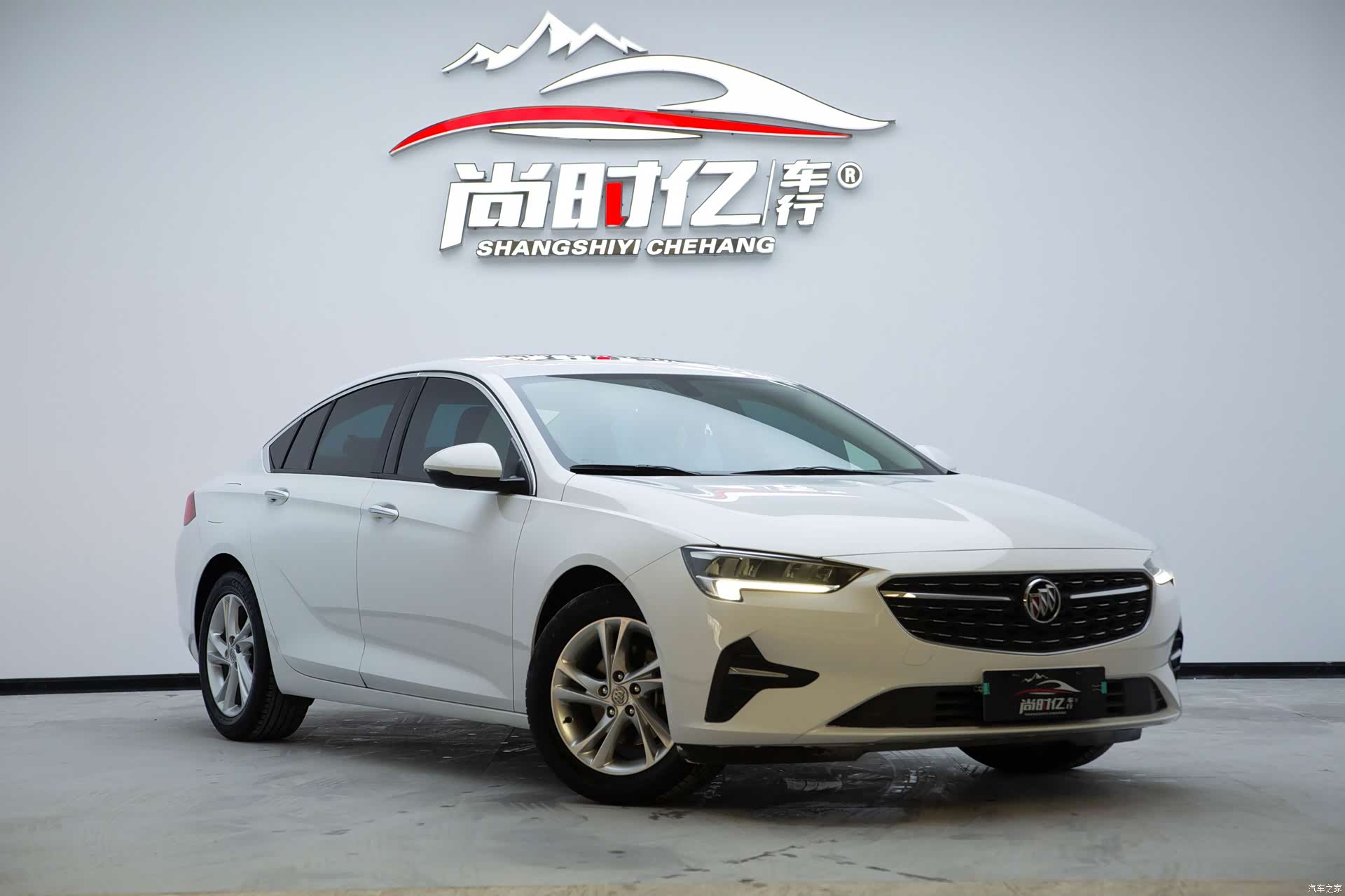 Buick Regal, 2022 3