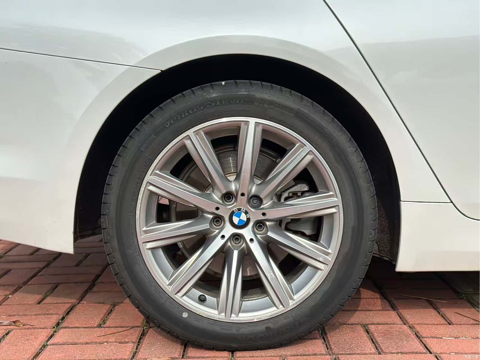 BMW 5 Series, 2018 16