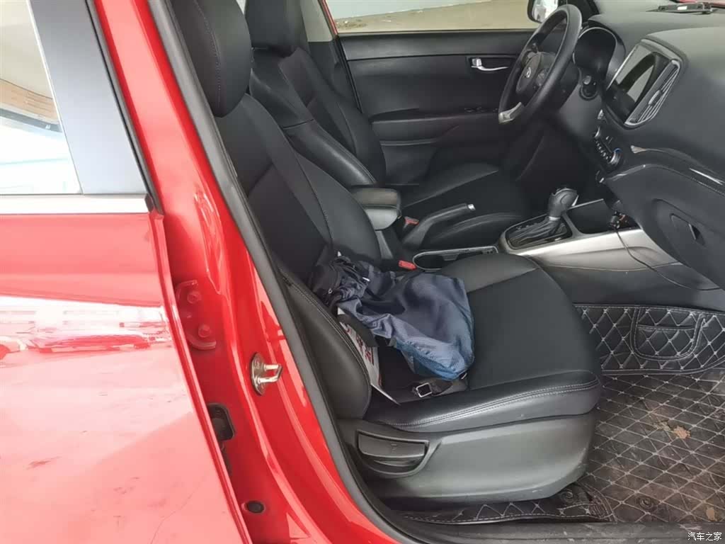 Kia KX3, 2016 25