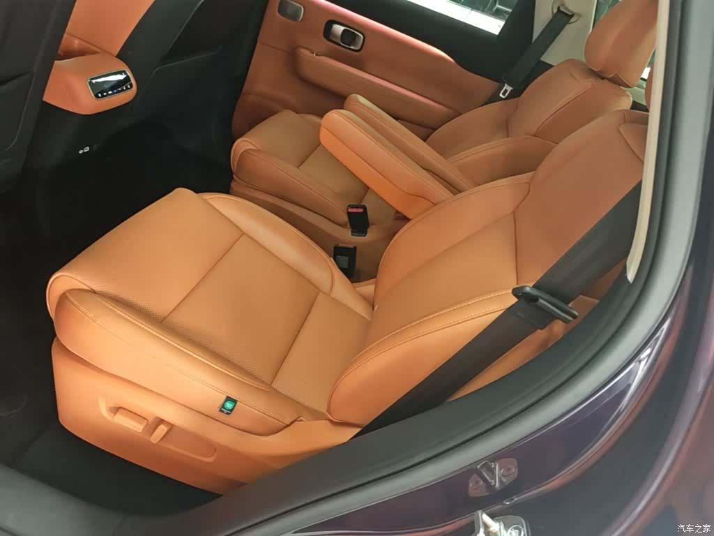 Leapmotor C16, 2024 17