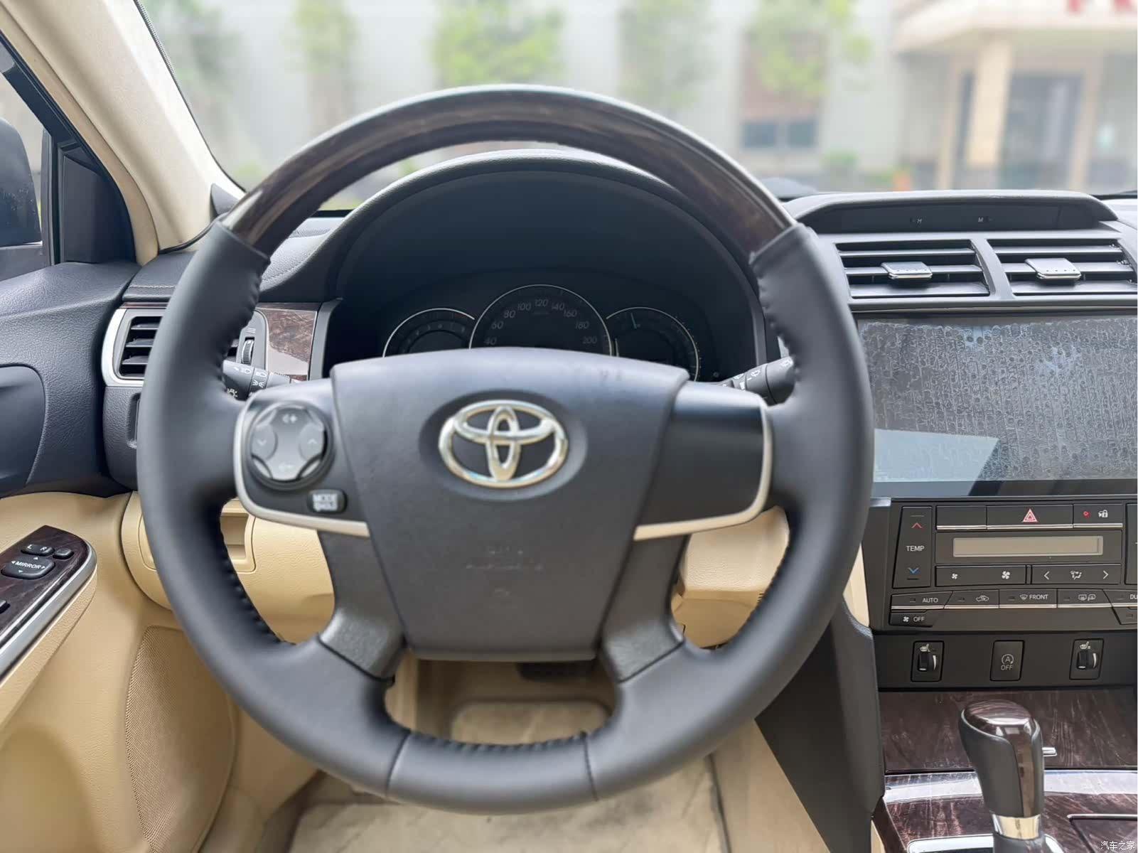 Toyota Camry, 2016 11