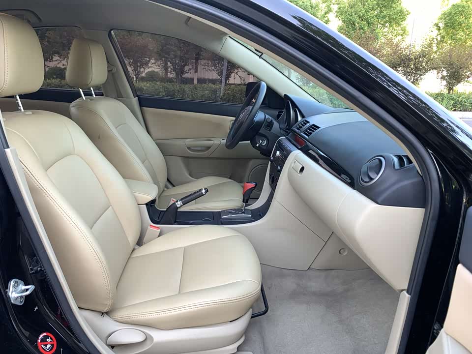 Mazda 3 Mazda 3