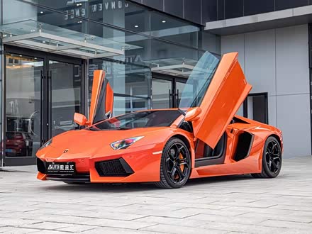 Aventador 2011 LP 700-4