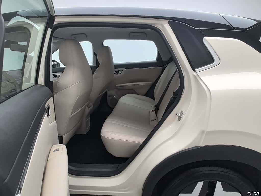 Wuling S, 2025 15