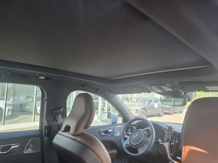 Volvo XC60, 2025 года фото 11