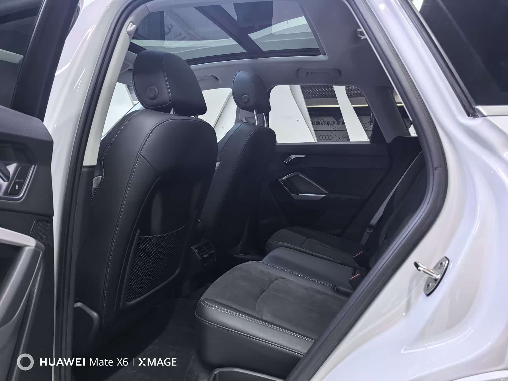 Audi Q3, 2022 11