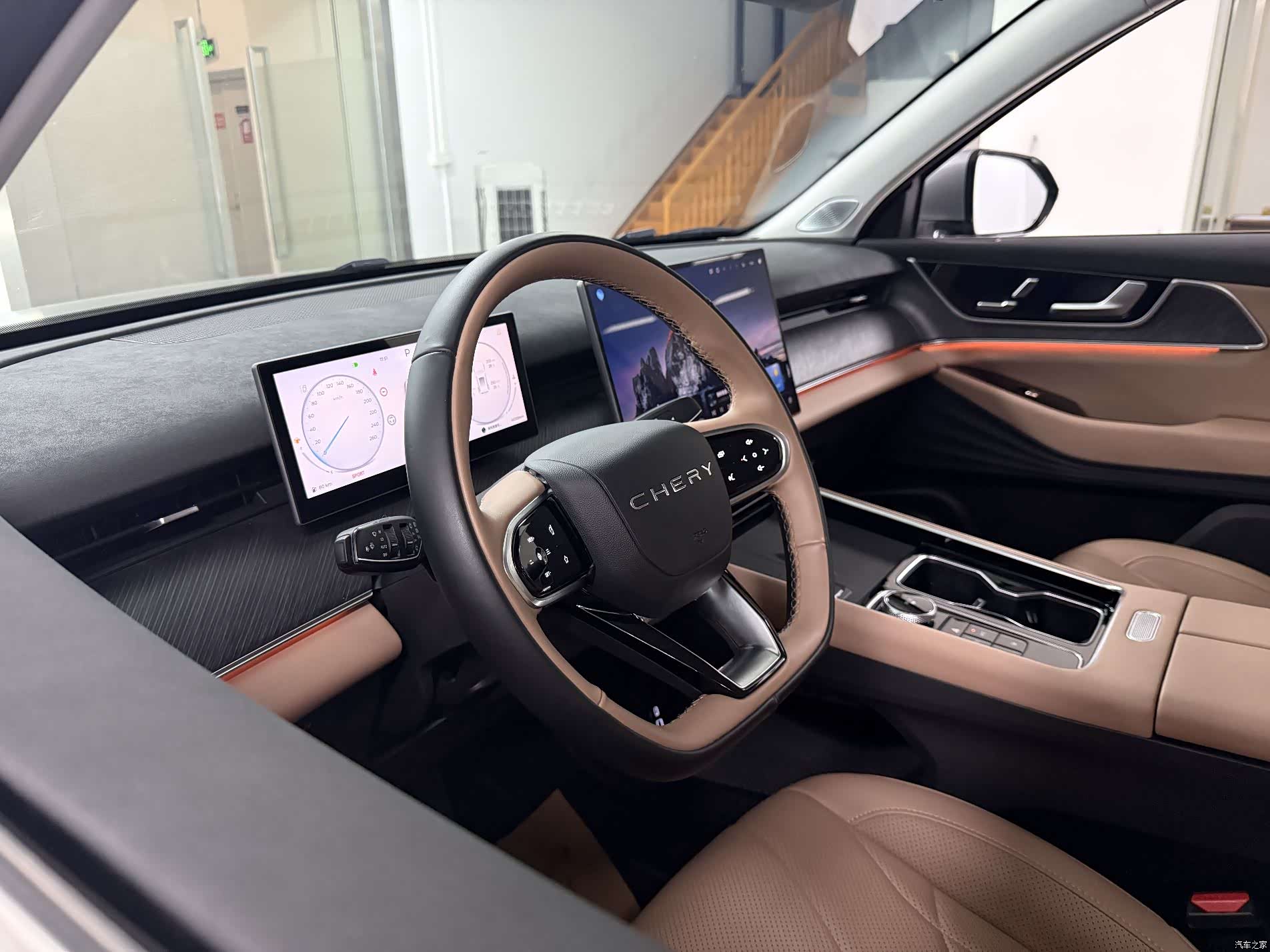 Chery Tiggo 8, 2025 10