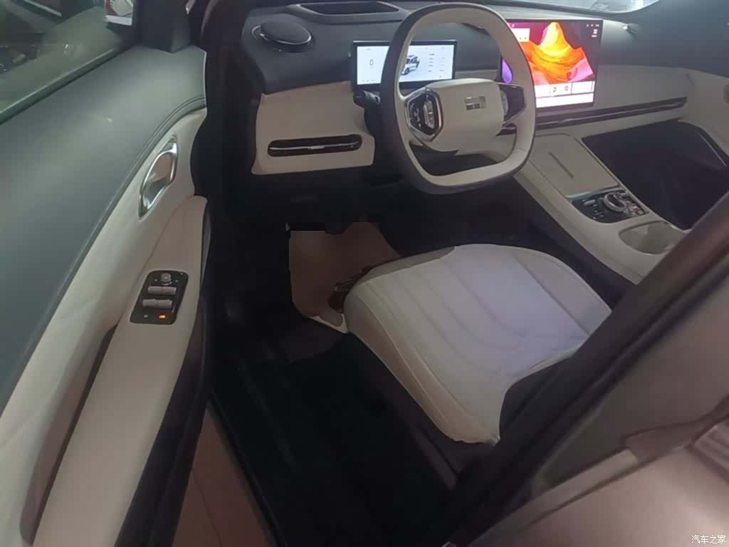 Geely 7, 2025 16