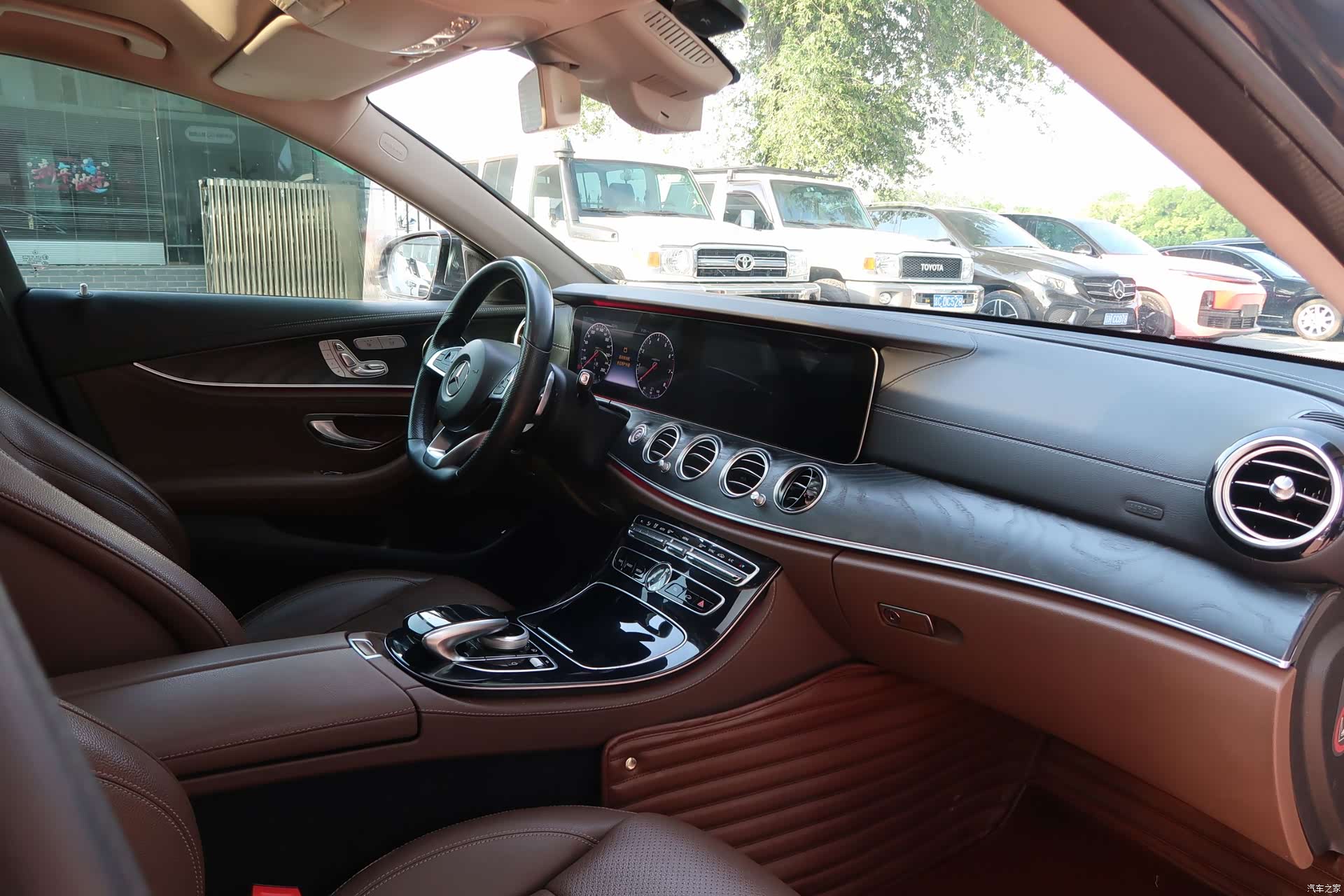 Mercedes-Benz E-Class, 2016 11