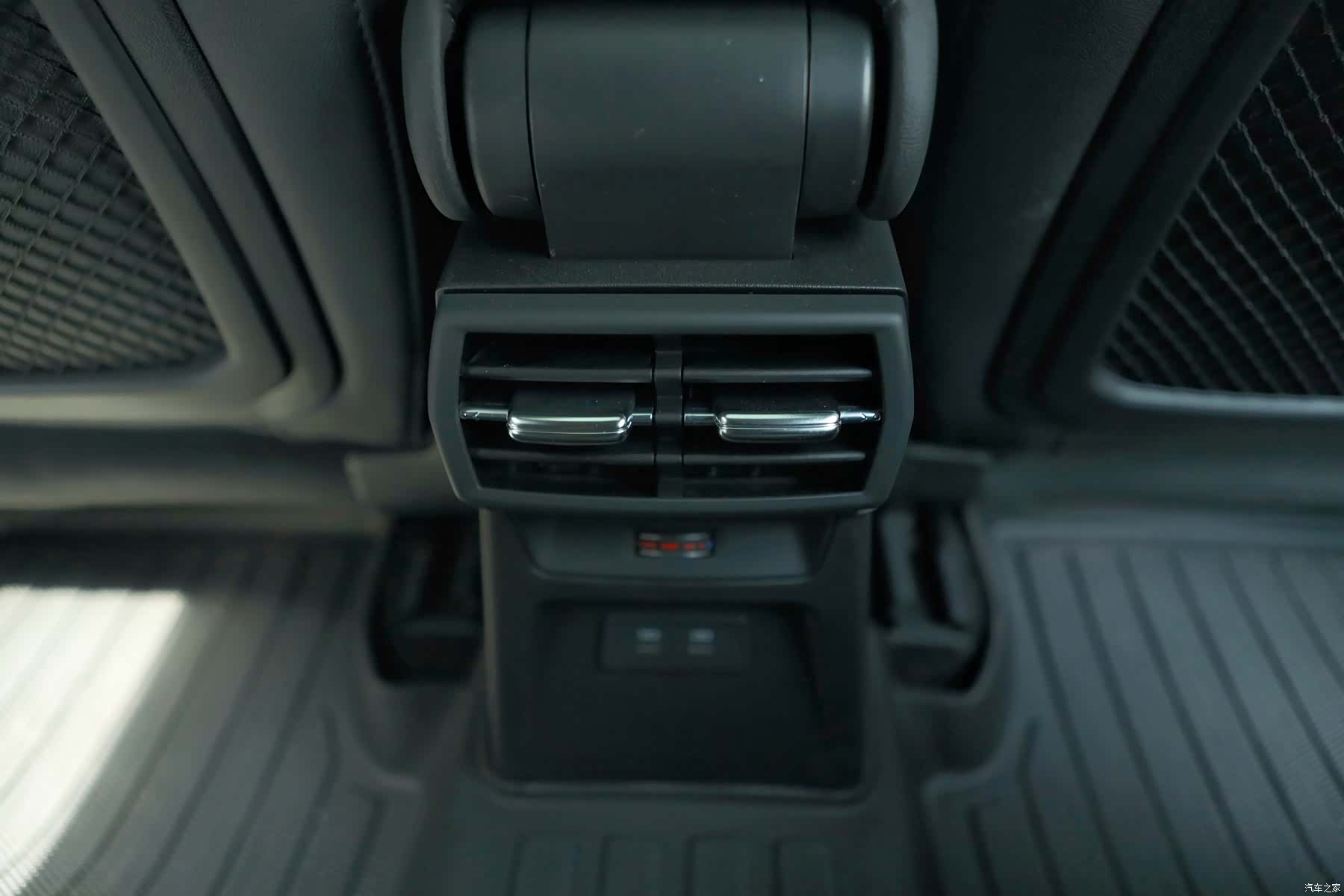 Audi A3, 2023 10
