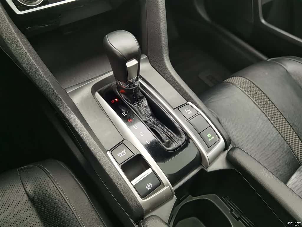 Honda Civic, 2019 13