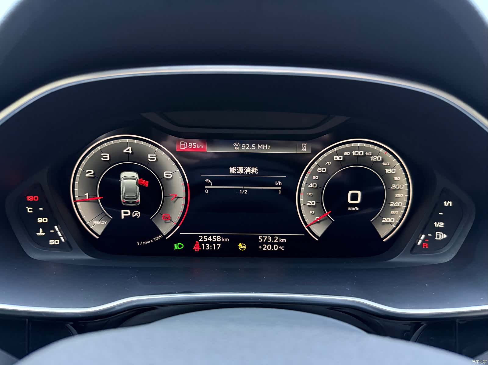 Audi Q3, 2022 13