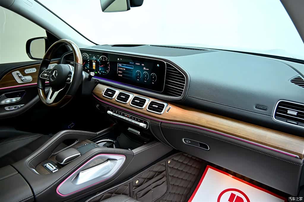 Mercedes-Benz GLS, 2022 16