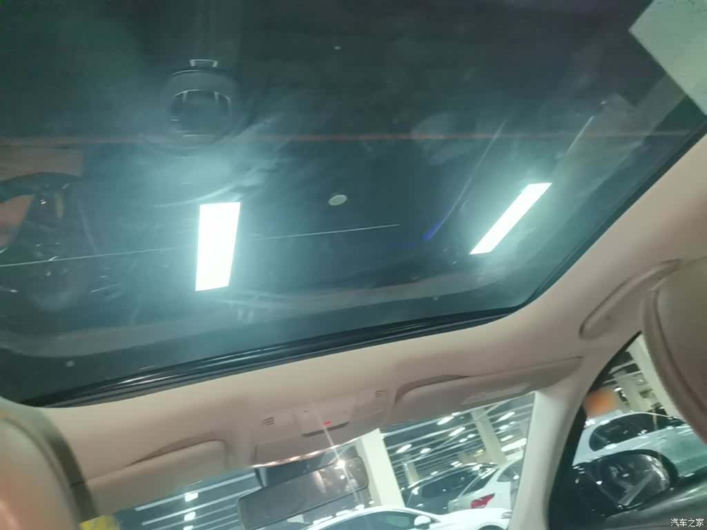 Mercedes-Benz E-Class, 2023 18