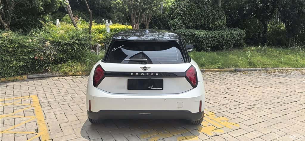 Mini Cooper, 2024 10