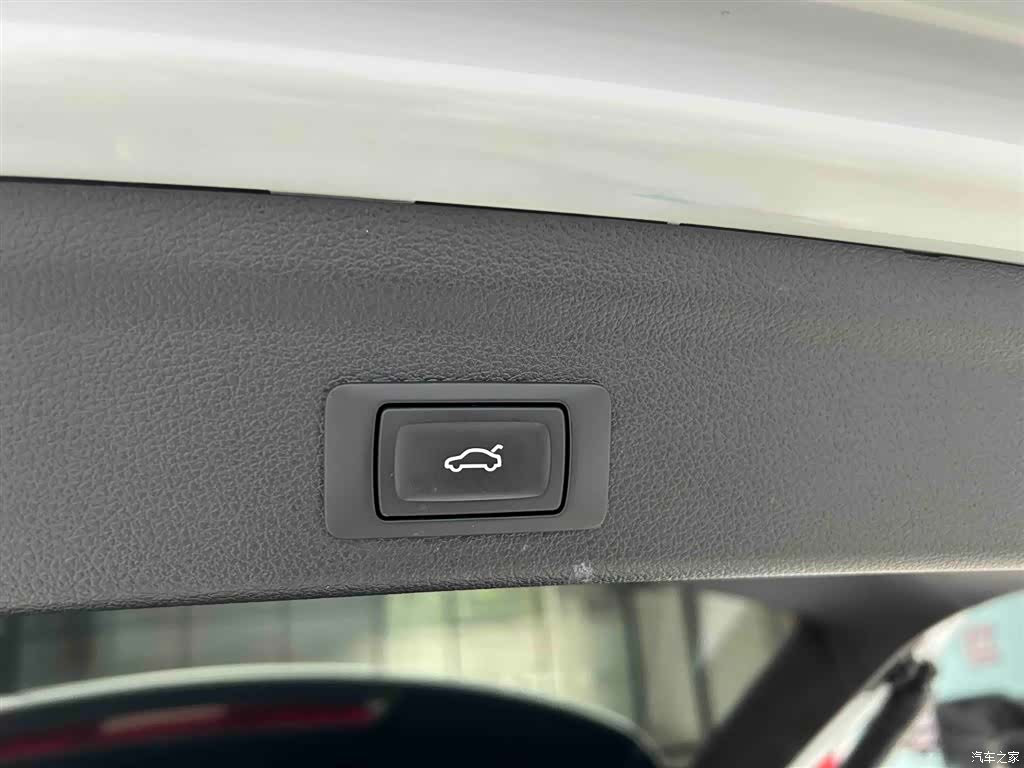 Audi Q3, 2023 17