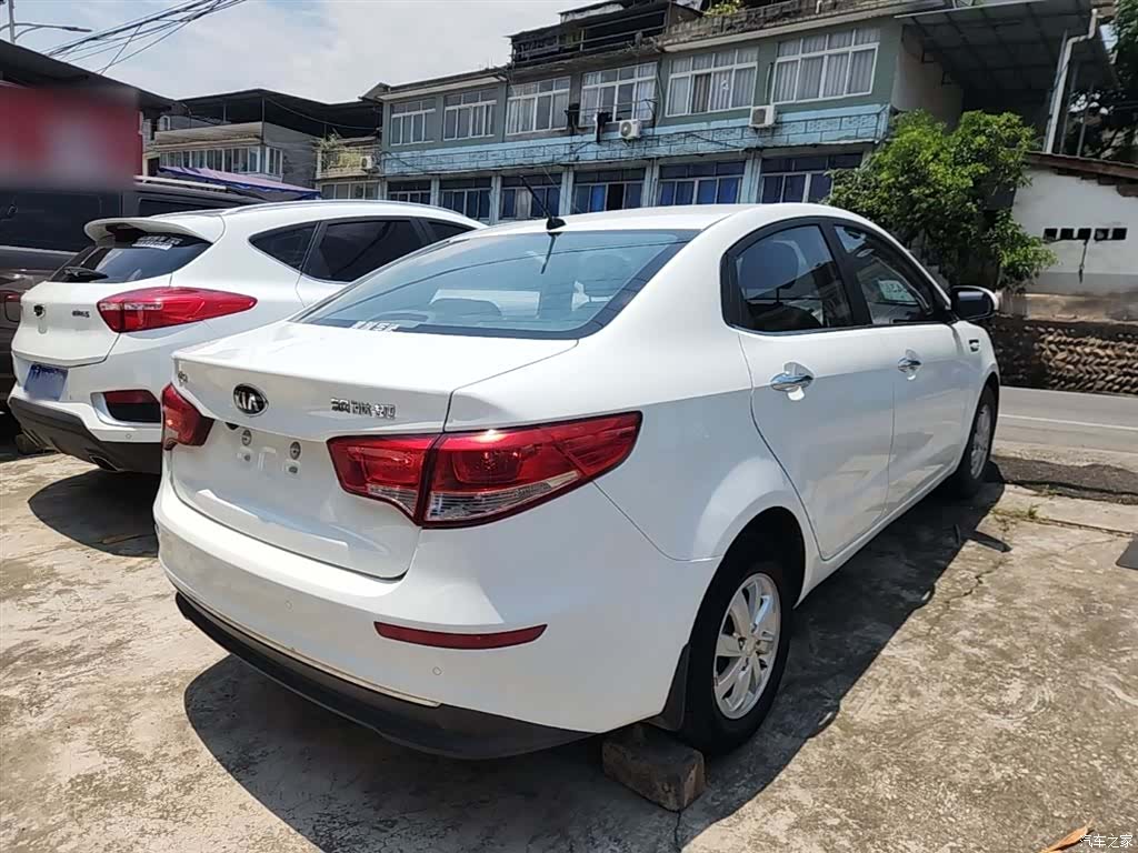 Kia K2, 2015 7