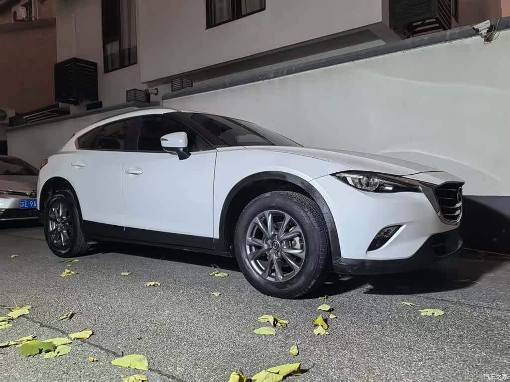 Mazda CX-4, 2019 4