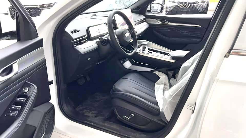 Geely Preface, 2025 3