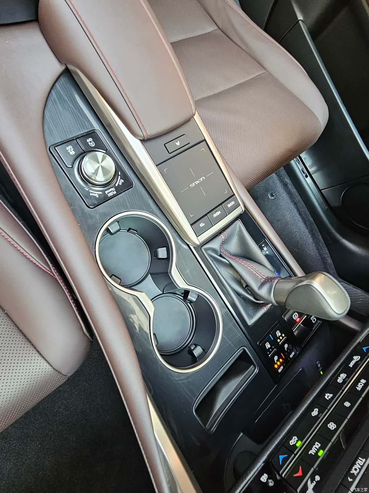 Lexus RX, 2020 все фото