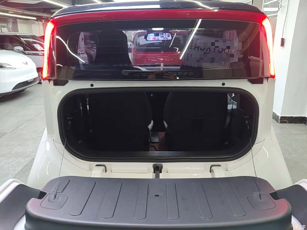 Wuling NanoEV, 2022 19