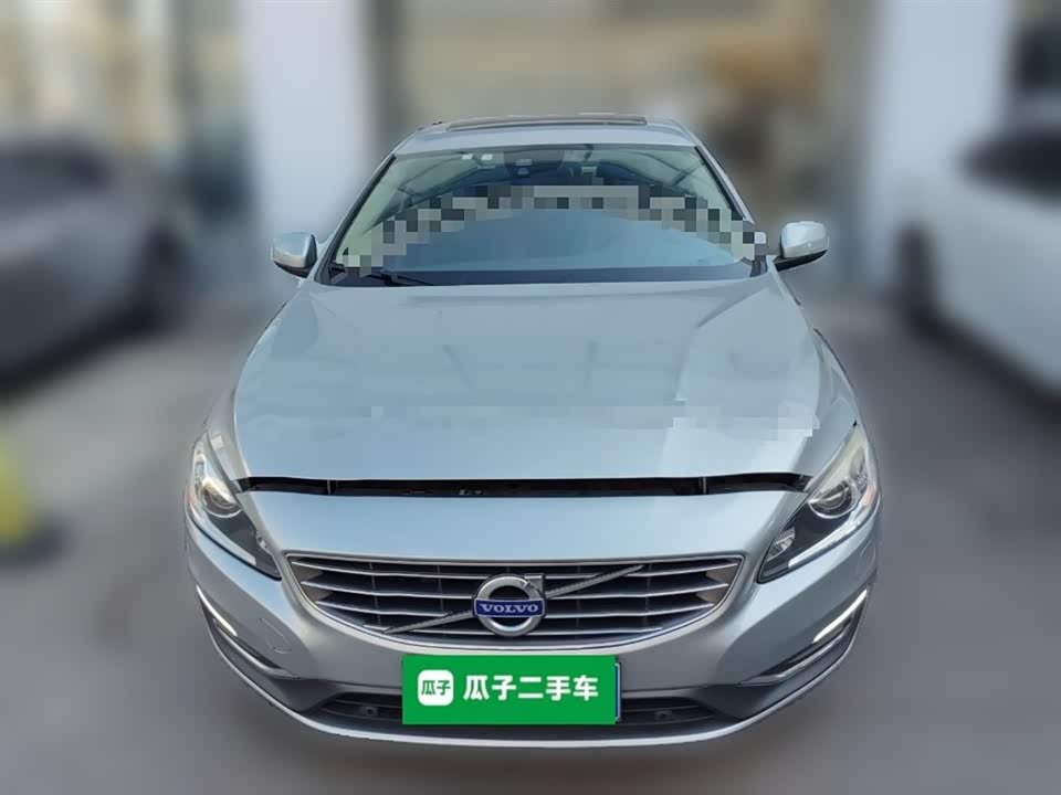 Volvo S60