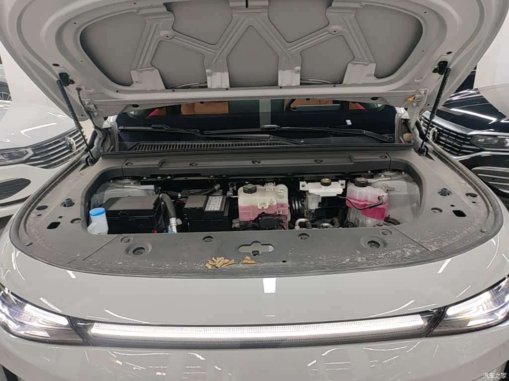 Leapmotor C10, 2025 20