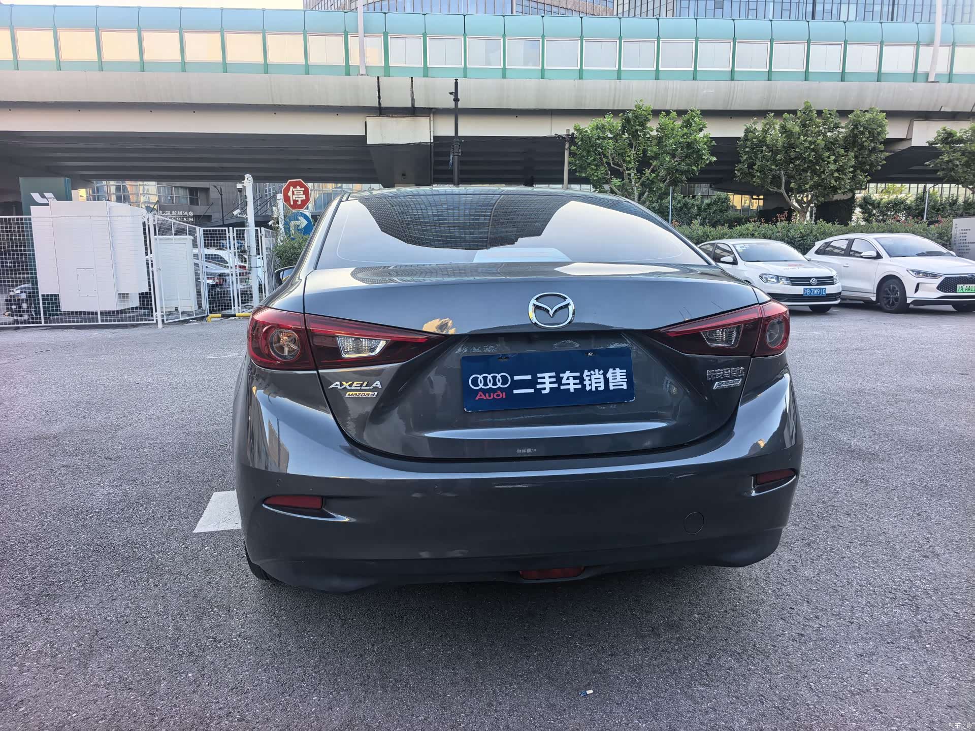 Mazda Mazda3, 2018 все фото