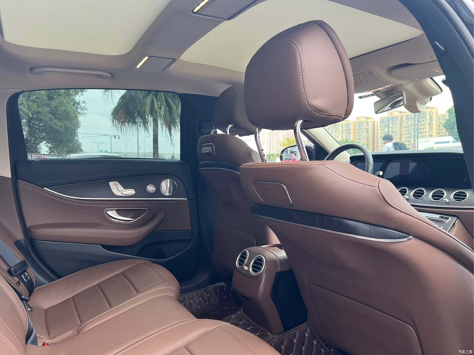 Mercedes-Benz E-Class, 2020 9