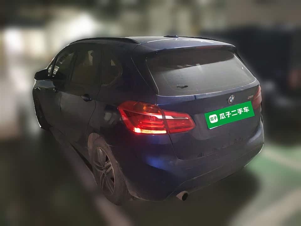 BMW 2 series station wagon