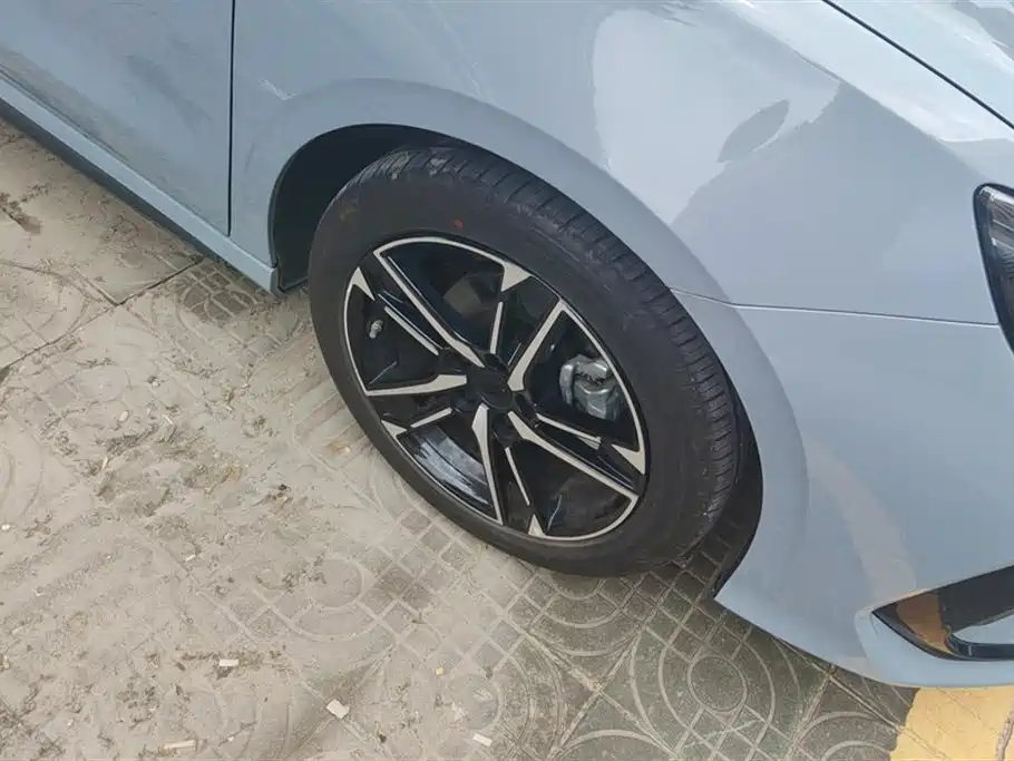 Geely Binrui Geely Binrui