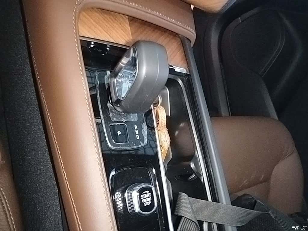 Volvo XC90, 2024 14