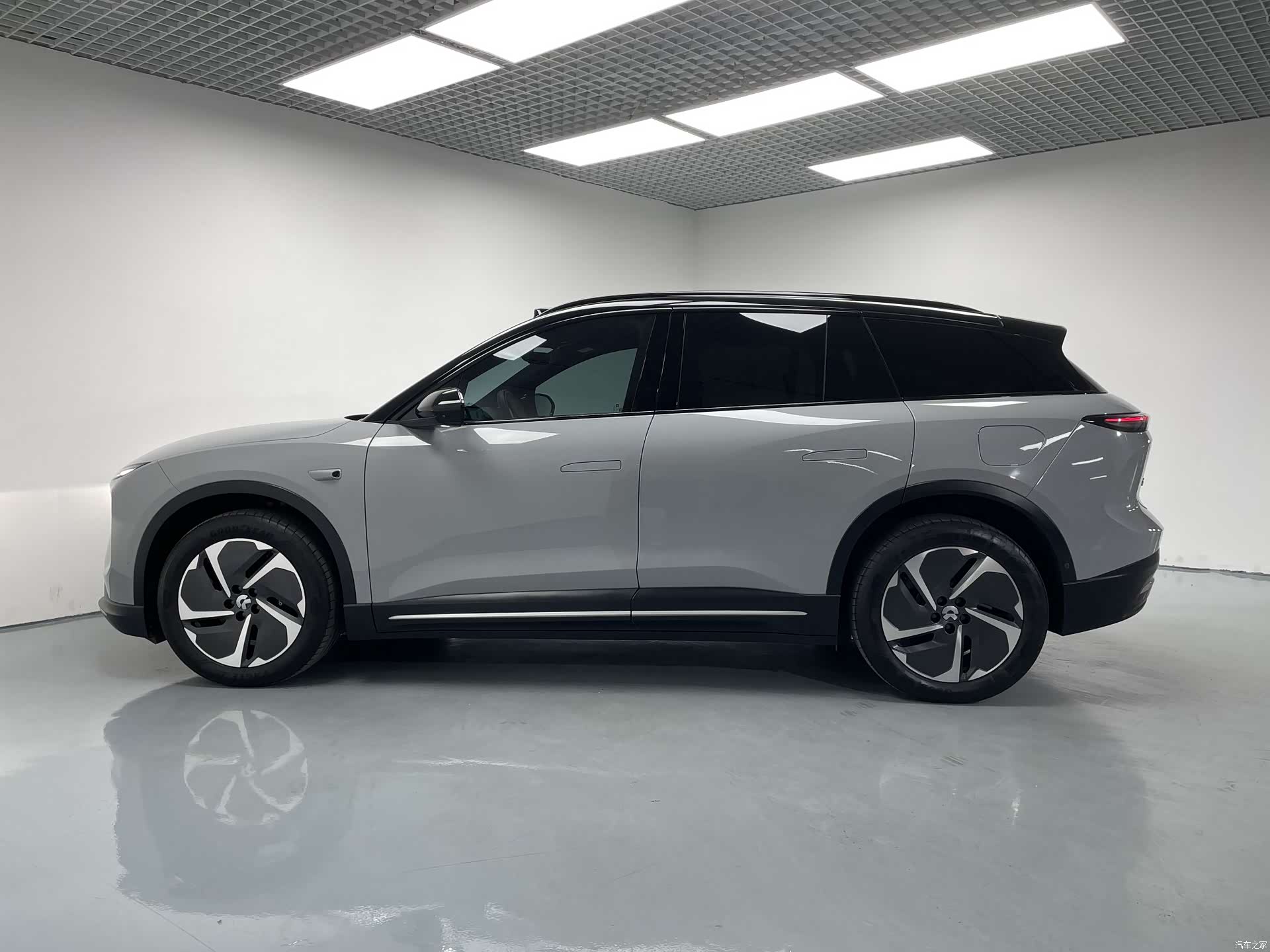 NIO ES6, 2025 4