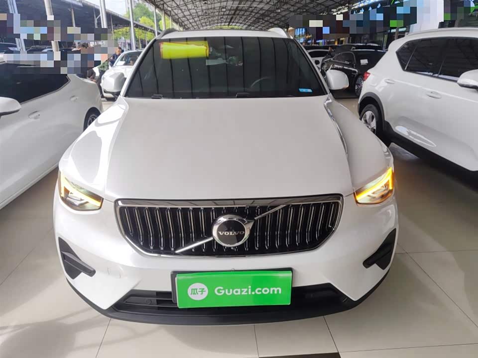 Volvo XC40