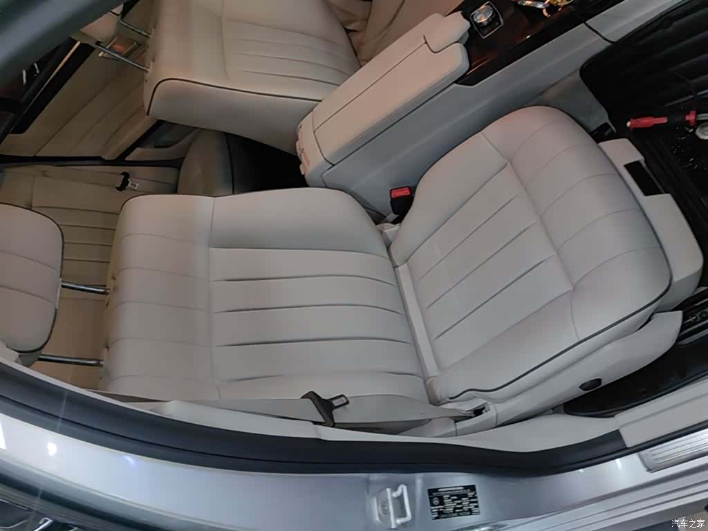 Mercedes-Benz E-Class, 2014 25