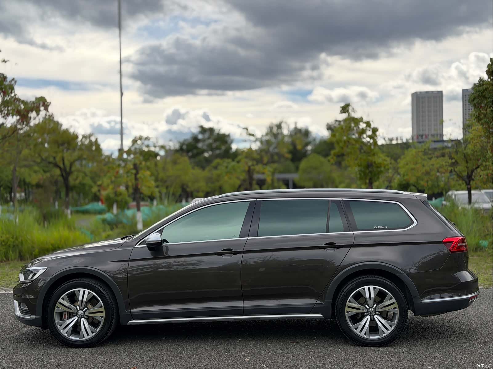 Volkswagen Variant, 2019 18
