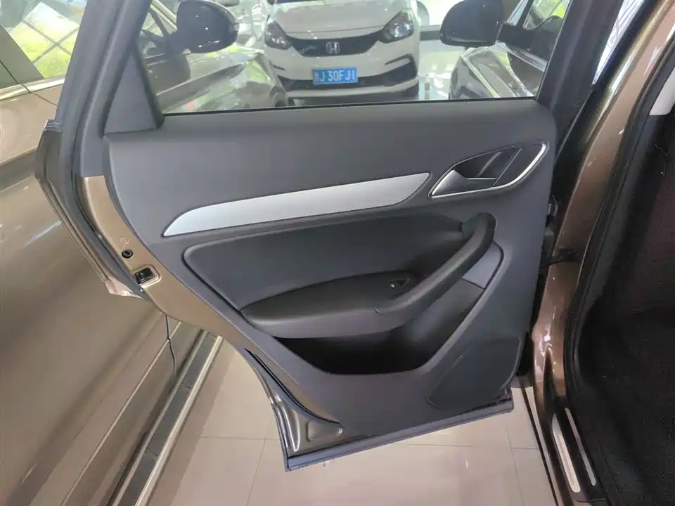 Audi Q3 Audi Q3