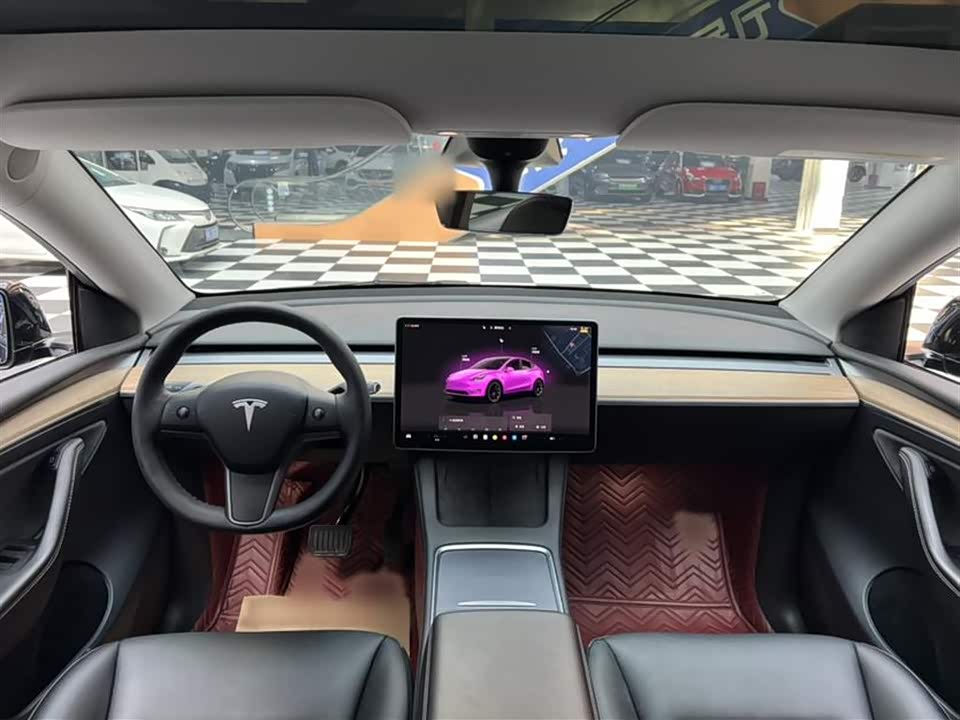 Tesla Model Y Tesla Model Y