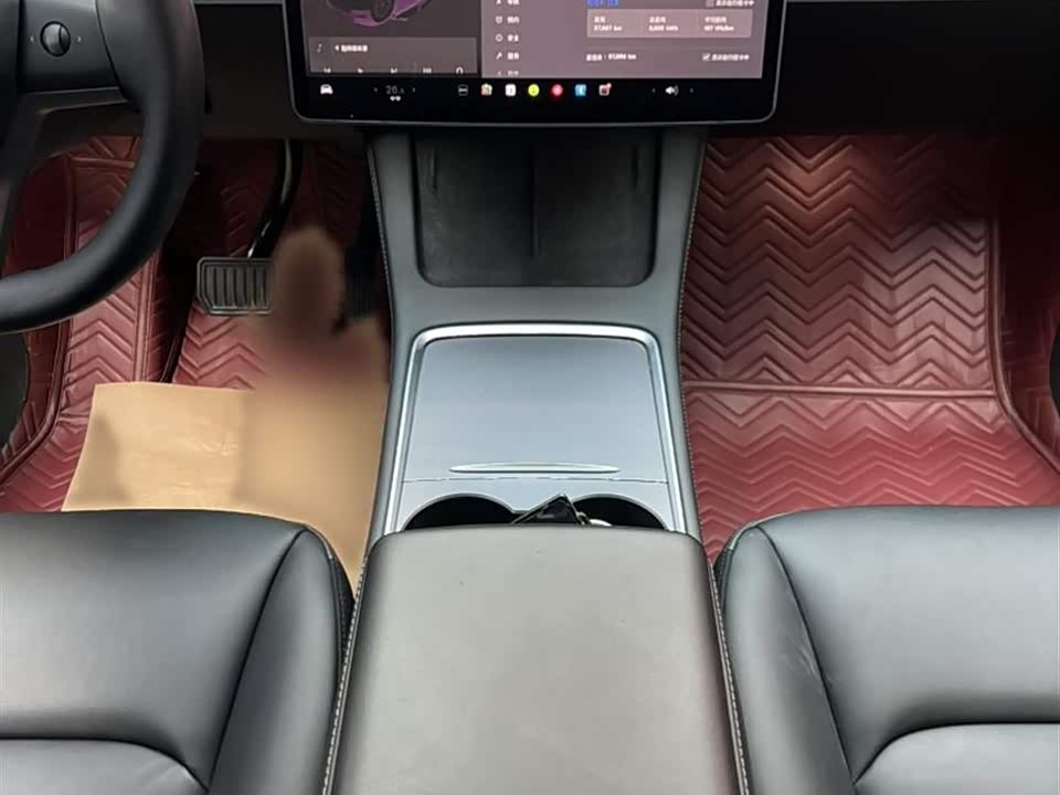 Tesla Model Y Tesla Model Y