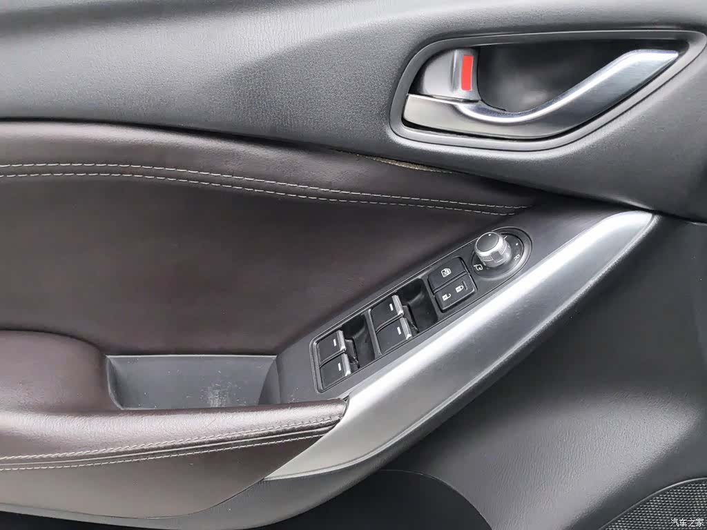 Mazda Atenza, 2017 9