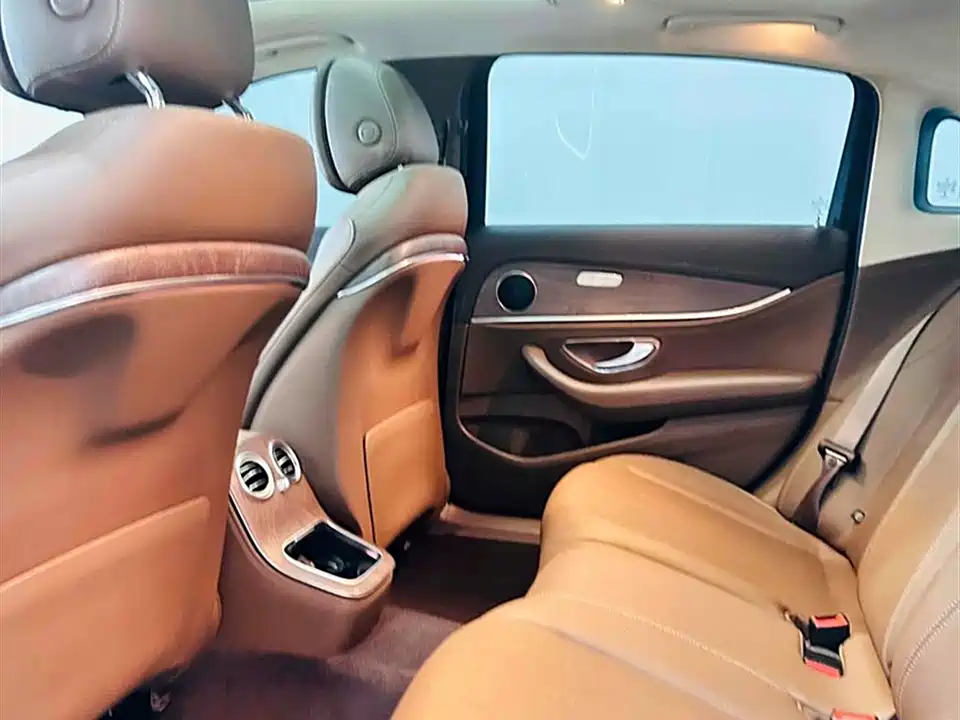 Mercedes-Benz E-class Mercedes-Benz E-class