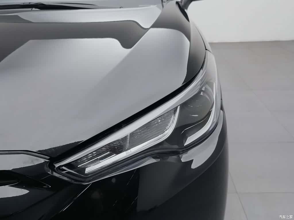Toyota Frontlander, 2024 7